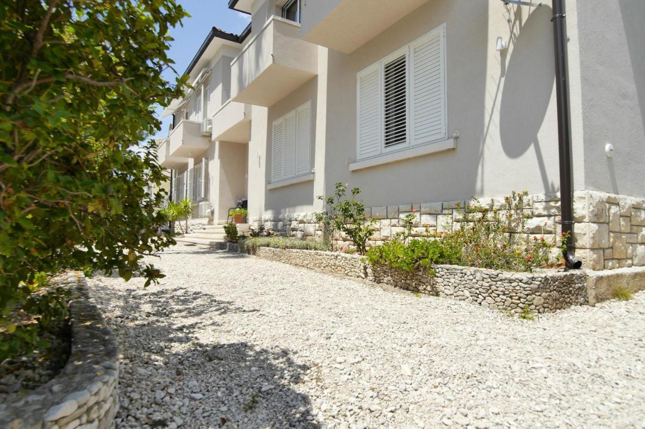Apartment Beach ماكارسكا المظهر الخارجي الصورة
